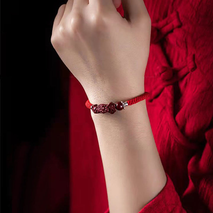 Pulsera trenzada de cinabrio PiXiu hecha a mano con Buddha Stones