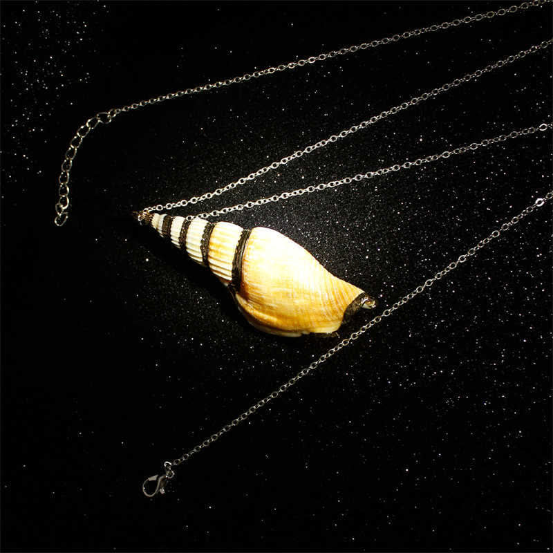 Colgante de collar de la suerte de concha de caracola Shankha Natural