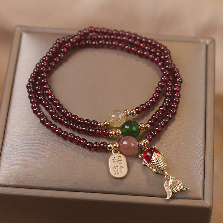 Pulsera de triple envoltura con Buddha Stones, granate Natural, fresa, cristal de cuarzo, zorro, pez Koi, hebilla de la paz, protección de la fortuna