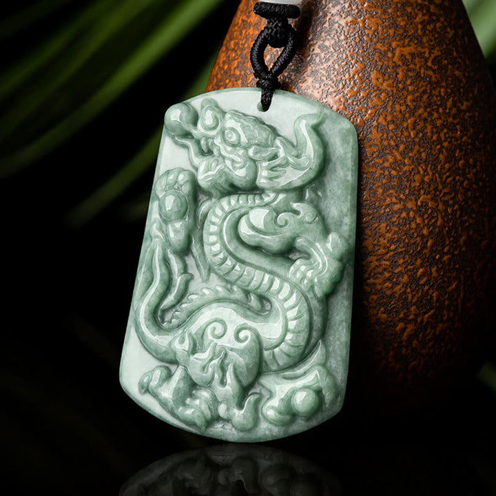 Buddha Stones Año del Dragón Zodiaco Chino Dragón Jade Éxito Amuleto Collar Colgante