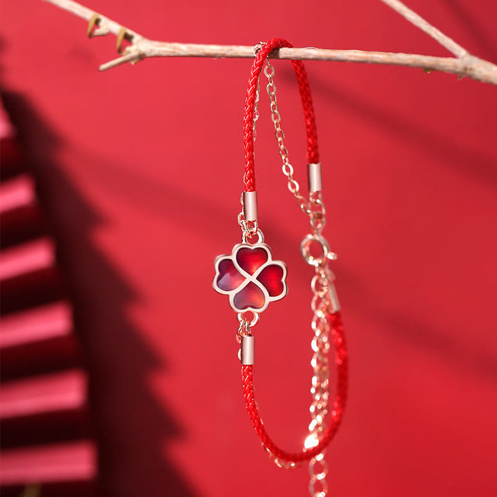 Pulsera de hilo rojo con protección de la suerte de trébol de cuatro hojas que cambia de color de plata de ley 925 con Buddha Stones