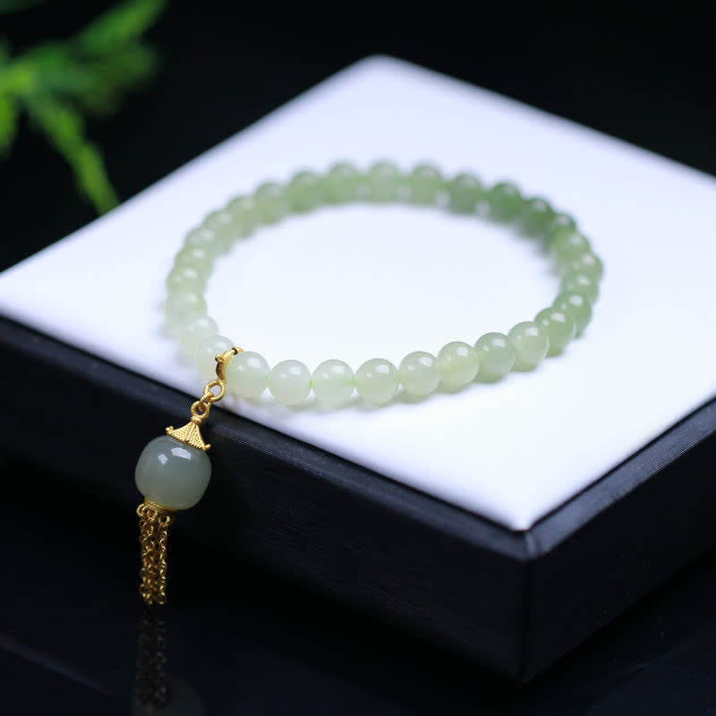 Pulsera con dijes de riqueza con cuentas de jade hetiano de plata de ley 925