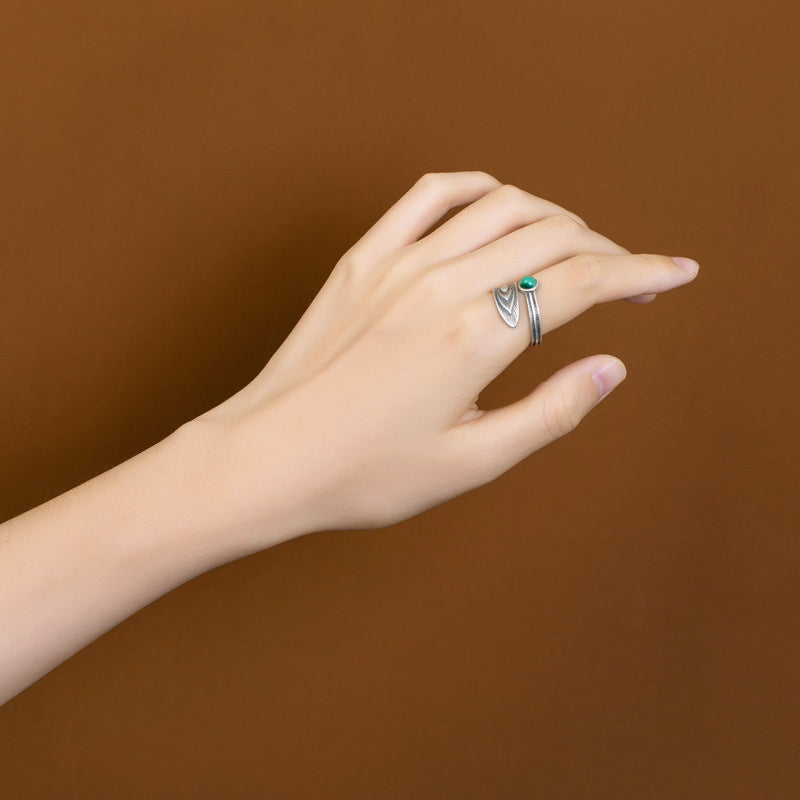 Anillo de protección de plumas de cuentas de malaquita de plata de ley 925