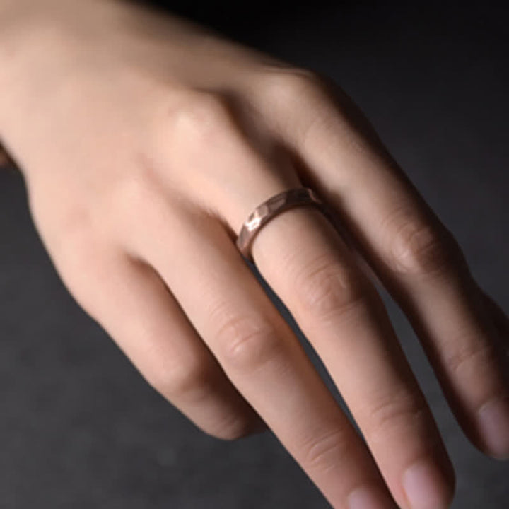 Anillo de riqueza de cobre de diseño simple tibetano con Buddha Stones