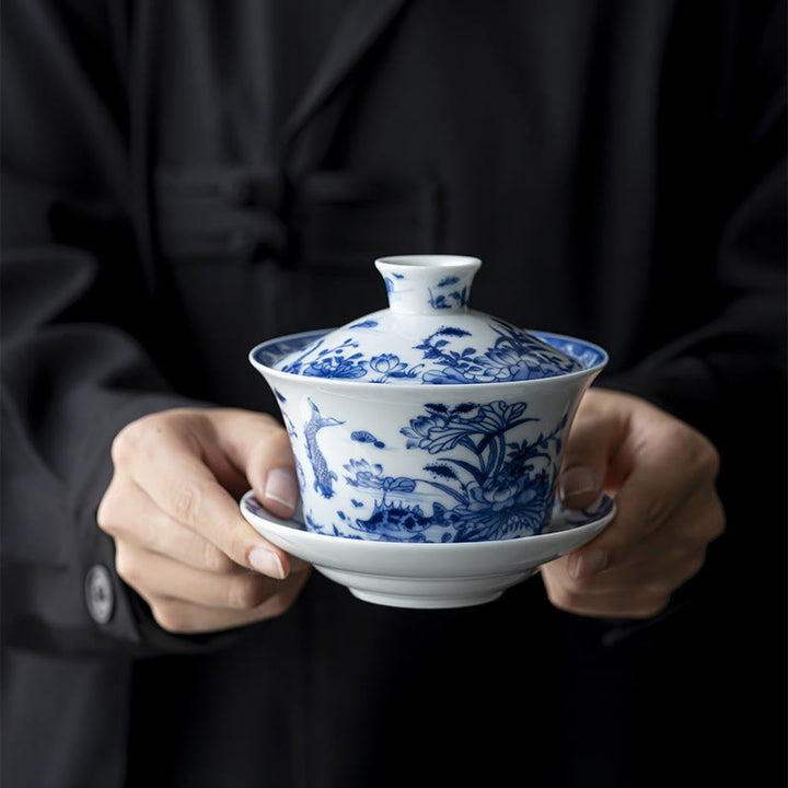 Buddha Stones Porcelana Azul Y Blanca Loto Pez Koi Danza Del León Sandía Cerámica Gaiwan Sancai Taza De Té Kung Fu Taza De Té Y Platillo Con Tapa 300ml