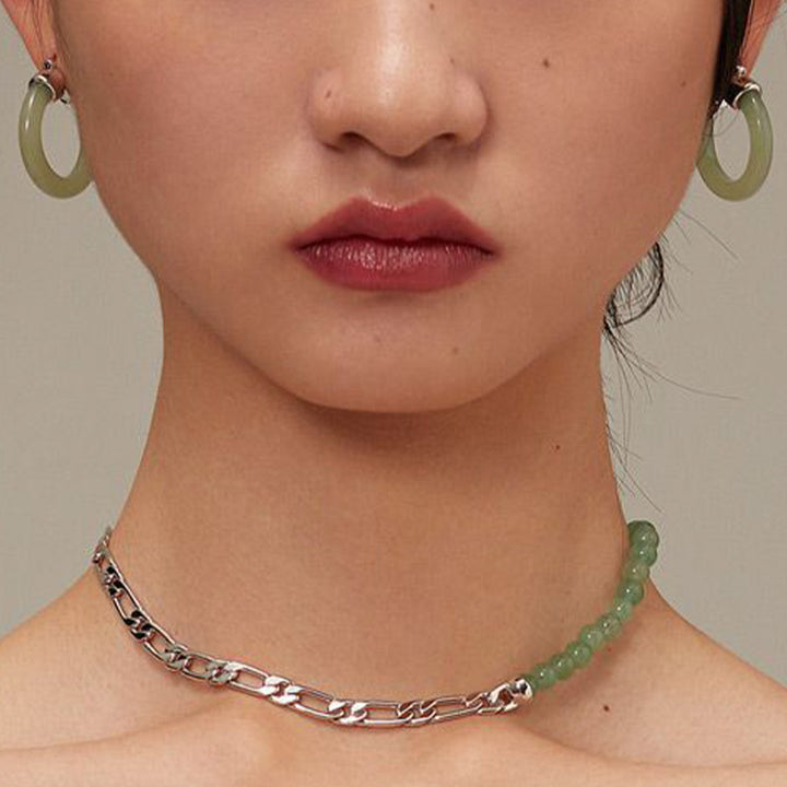 Pendientes de prosperidad de jade blanco redondo de Buddha Stones
