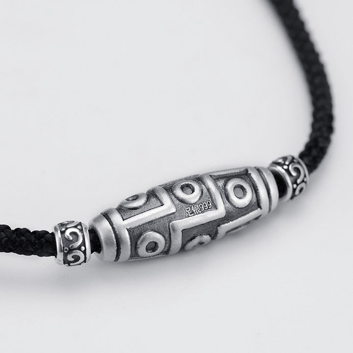 Collar con colgante de cuerda de protección con diseño de cuentas Dzi de nueve ojos de plata de ley 999 con Buddha Stones