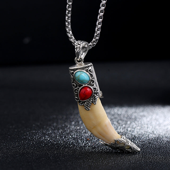 Colgante de collar de equilibrio de acero de titanio con dientes de lobo de imitación