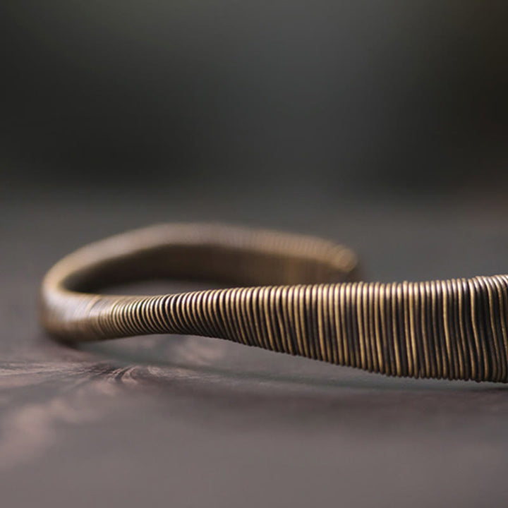 Pulsera ajustable con diseño simple de Buddha Stones, latón, cobre y suerte para la riqueza. - image 4