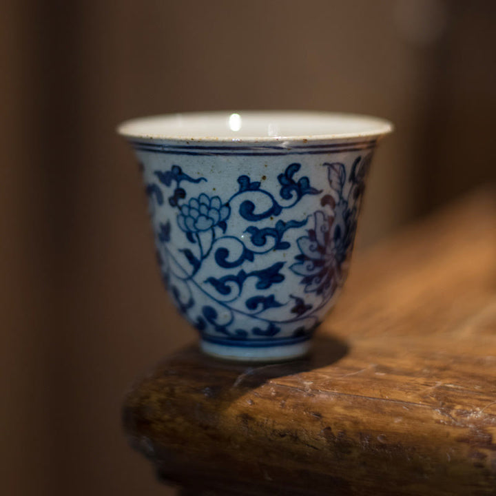 Buddha Stones Jingdezhen, porcelana azul y blanca, loto pintado a mano, flor de ciruelo, taza de té de cerámica, tazas de té de Kung Fu