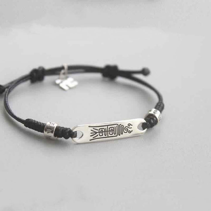 Pulsera trenzada de la fuerza de la suerte con hilo rojo de plata de ley 925 con Buddha Stones