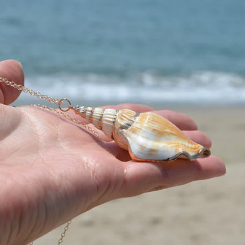 Colgante de collar de la suerte de concha de caracola Shankha Natural