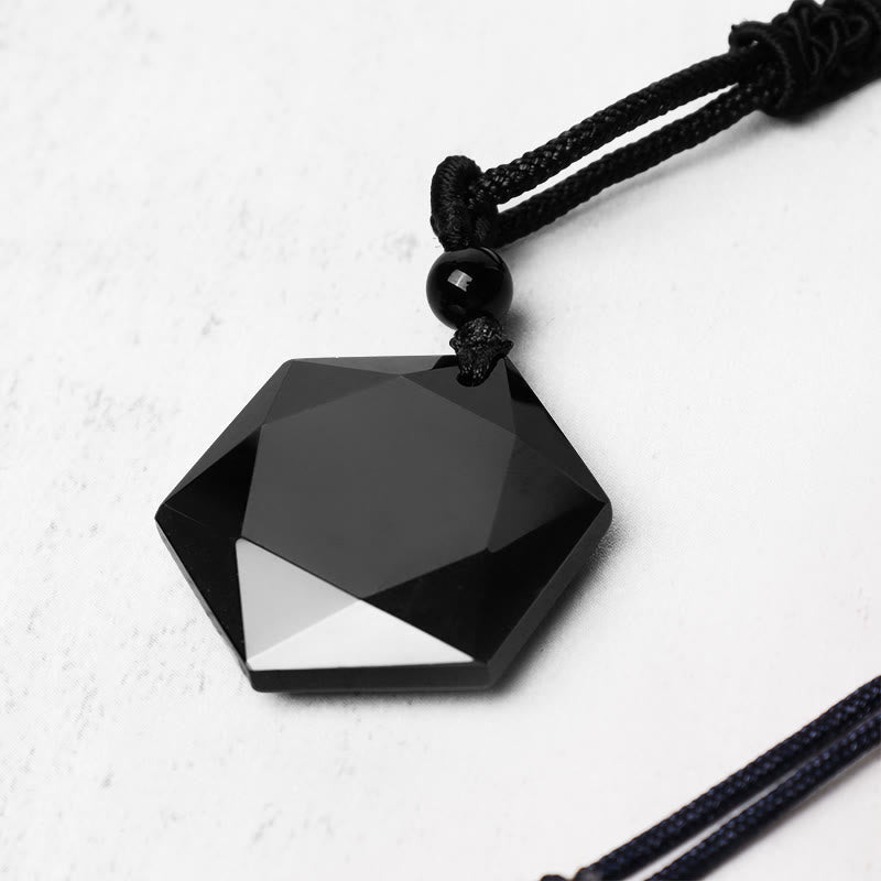 Collar con colgante purificador de talismán de obsidiana negra