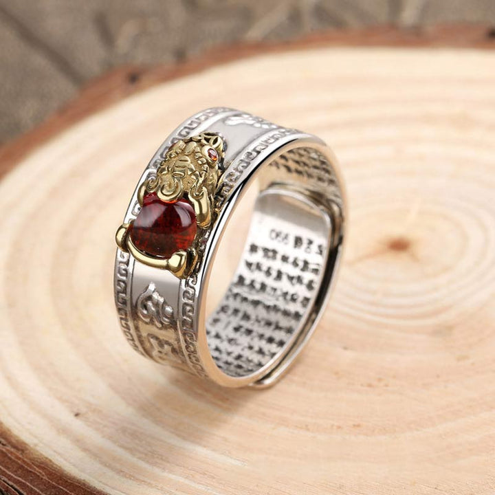 Anillo de riqueza PiXiu de ágata roja con Buddha Stones
