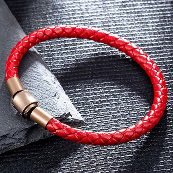 Pulsera de cuerda trenzada de la suerte con cuerda de cuero vintage de Buddha Stones