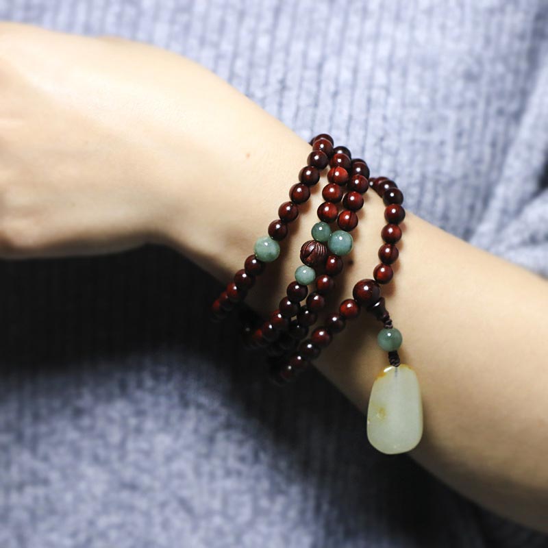 Pulsera de meditación Mala de Jade de sándalo rojo de hoja pequeña tibetana con Buddha Stones