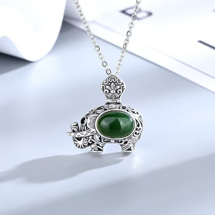 Colgante de plata de ley 925 con diseño de elefante de jade cian hetiano