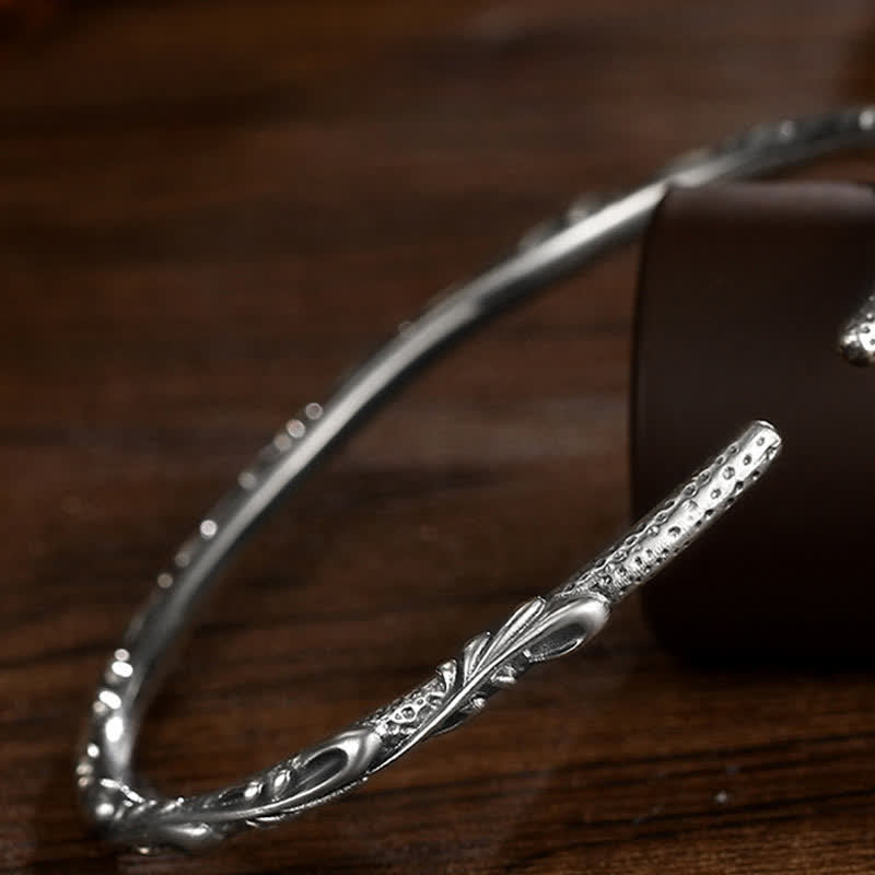 Brazalete de plata de ley 925 con diseño de vides hechas a mano