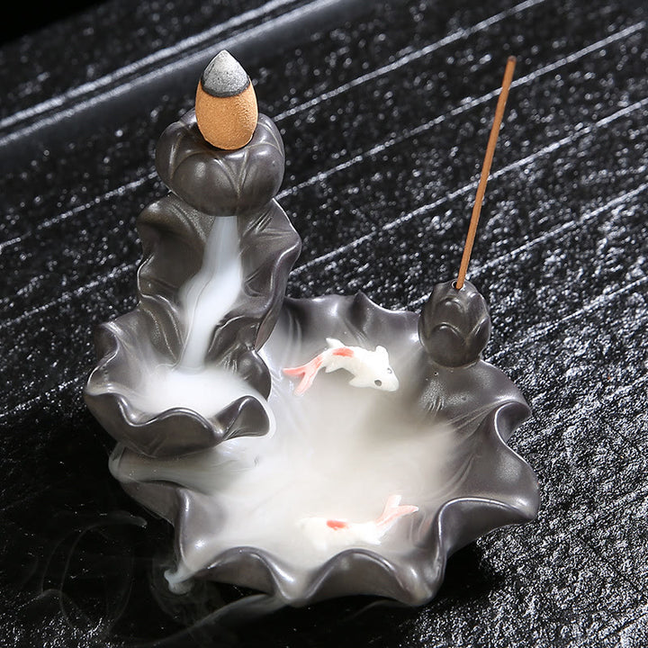 Quemador de incienso de la suerte con peces Koi y Buddha Stones, decoración