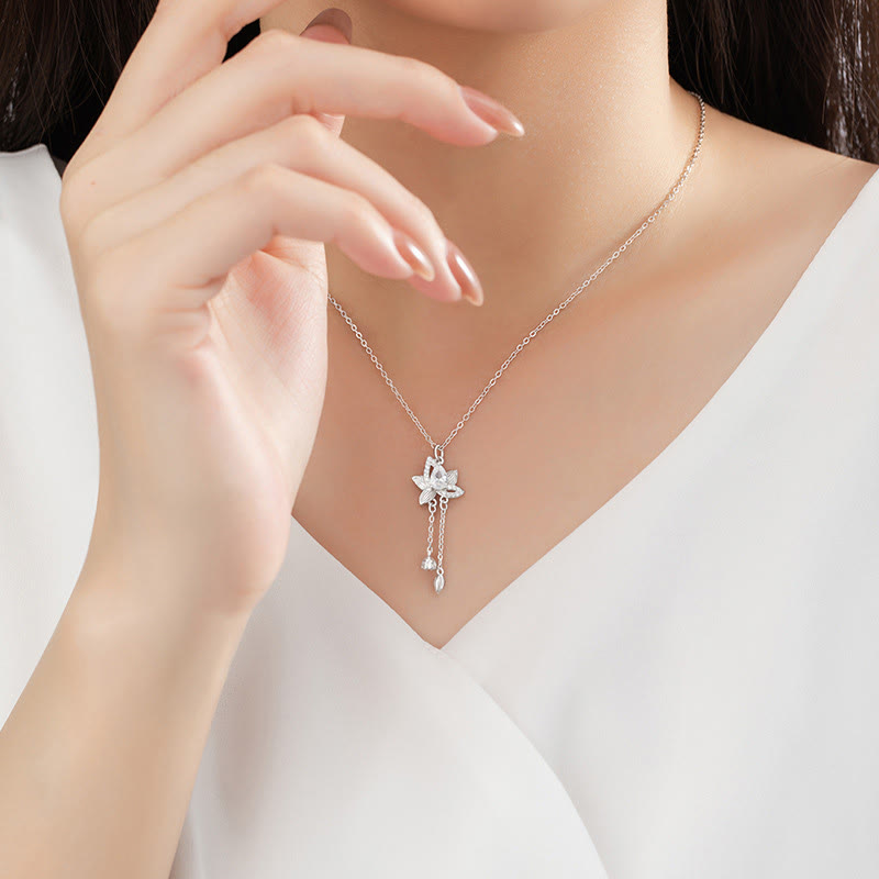 Colgante de collar con iluminación de circonita de loto de plata de ley 925 con Buddha Stones