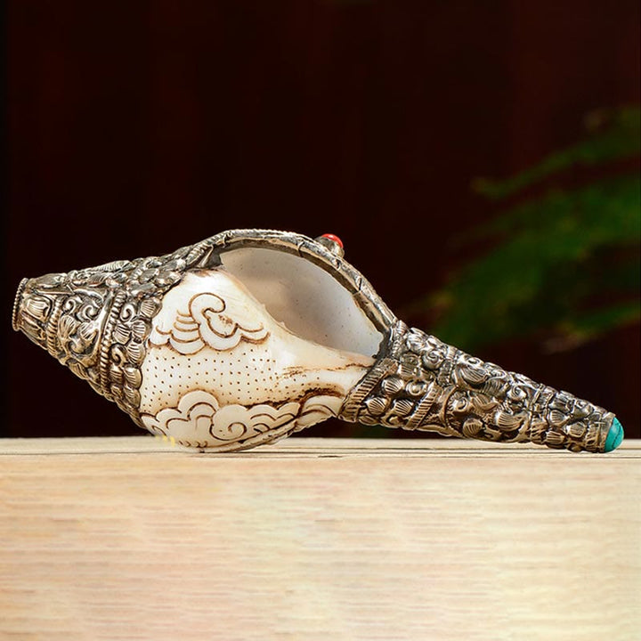 Decoración positiva de la riqueza de la concha de Buda Shankha grabada hecha a mano tibetana