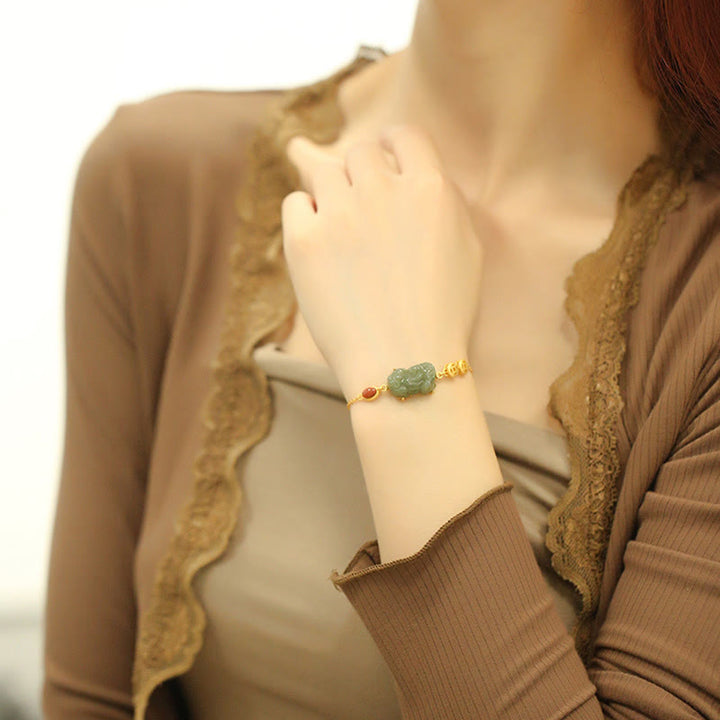 Pulsera de cadena de éxito de ágata roja con moneda de cobre PiXiu de jade cian