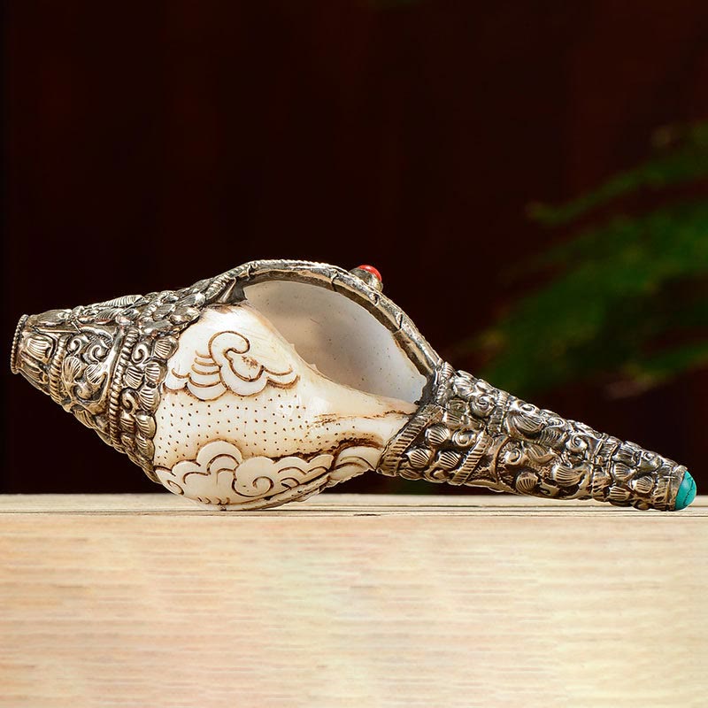 Decoración positiva de la riqueza de la concha de Buda Shankha grabada hecha a mano tibetana