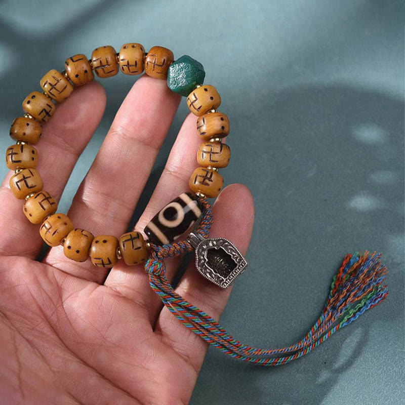 Buddha Stones, hueso de camello tibetano Natural, esvástica, cuentas Dzi, amuleto de Buda Shankha, Kirtimukha, pulsera con borla de protección de la suerte