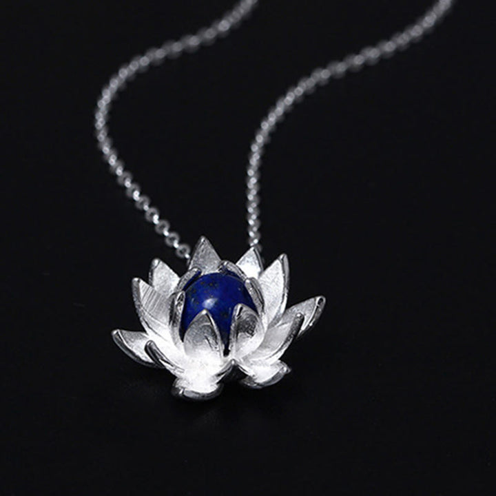 Collar con colgante de flor de loto y lapislázuli de lapislázuli en plata de ley 925 con Buddha Stones para el autocuidado. - image 5