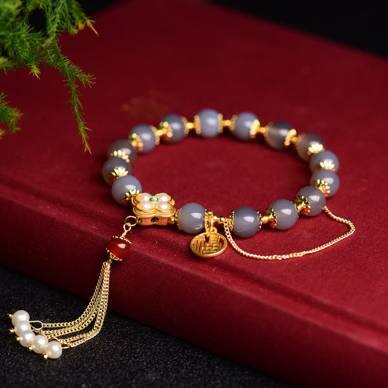 Pulsera de equilibrio con borlas y perlas de carácter Fu de ágata gris natural con Buddha Stones