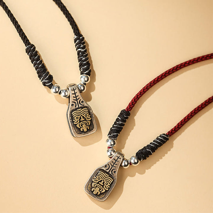Collar con colgante de cuerda de protección de la diosa de la riqueza Zakiram de plata de ley 925 tibetana con Buddha Stones