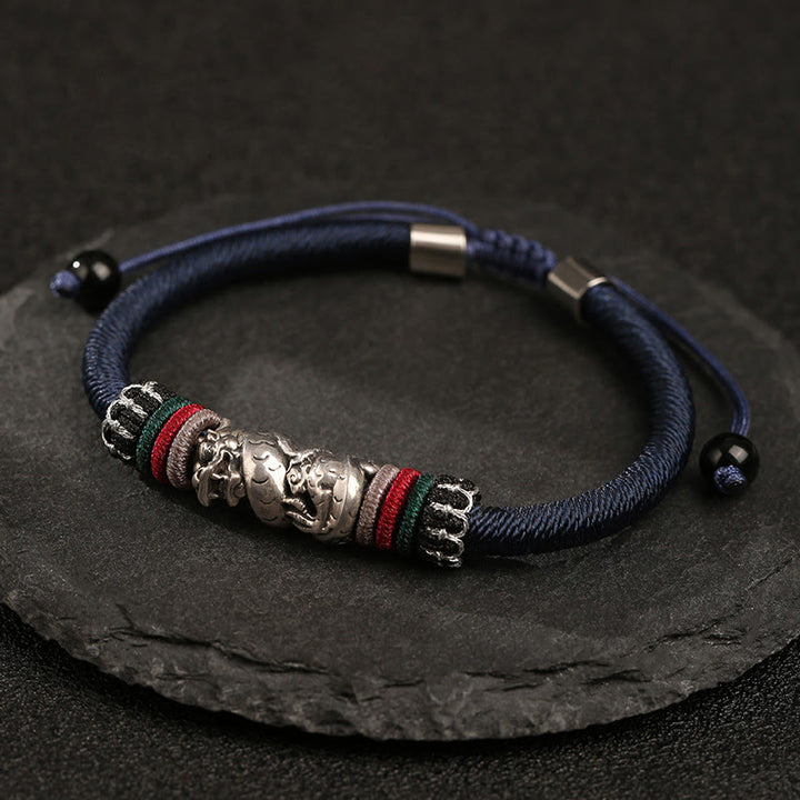 Pulsera de cuerda de la suerte del dragón auspicioso del año del dragón de plata de ley 925 hecha a mano con Buddha Stones