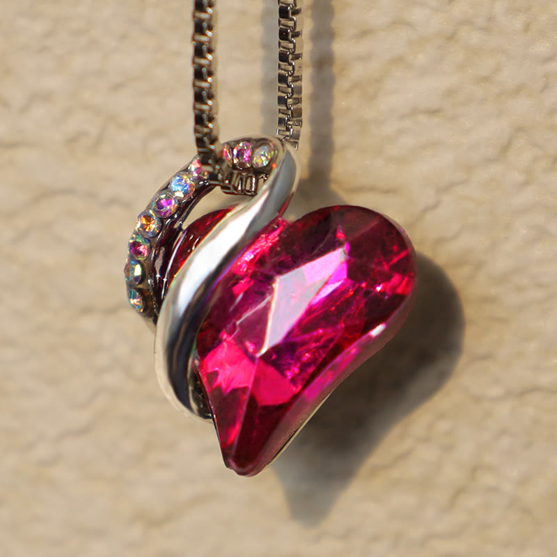 Colgante de collar de energía curativa con piedra natal de corazón de amor de Buddha Stones