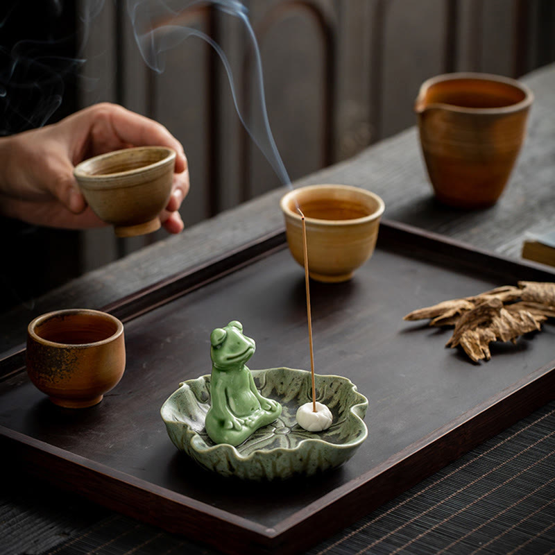 Quemador de incienso de cerámica curativo con patrón de rana para meditación de hojas de Buddha Stones, decoración