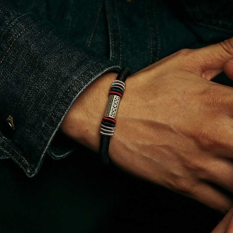 Pulsera de hilo rojo de la paz de Om Mani Padme Hum de plata de ley 925 con Buddha Stones
