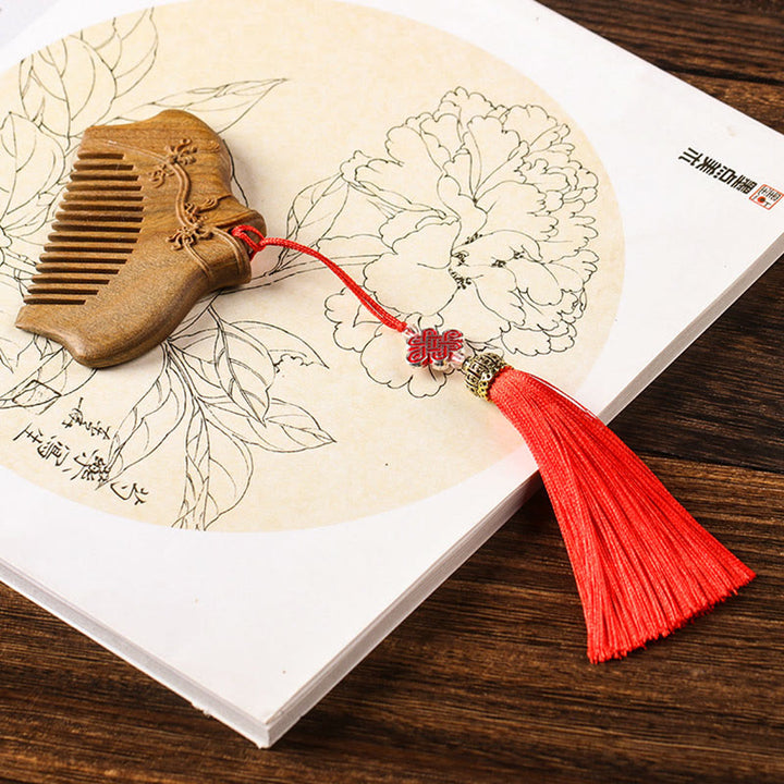 Peine relajante grabado con diseño de flores de sándalo verde y Buddha Stones