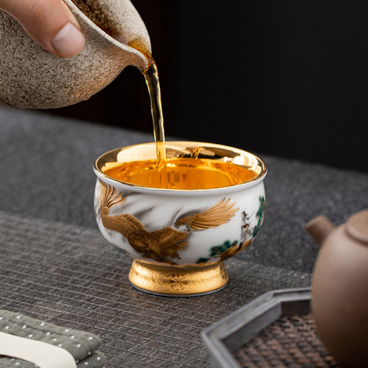 Taza de té de cerámica dorada con Buddha Stones, águila dorada, dragón auspicioso, sol, olas del océano, taza de té de Kung Fu