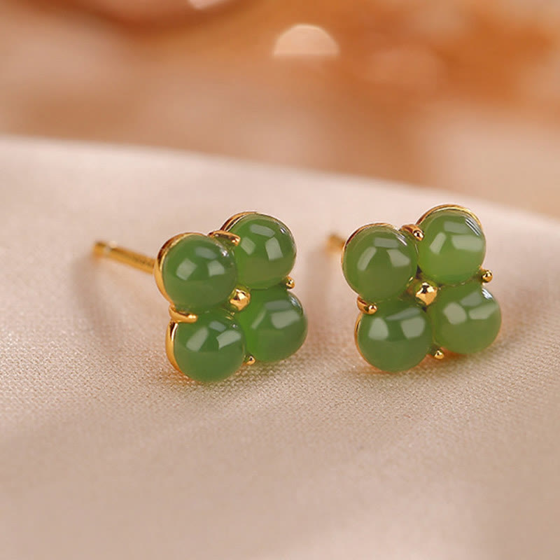 Pendientes de tuerca de la suerte con trébol de cuatro hojas de jade cian natural chapado en plata de ley 925 con Buddha Stones