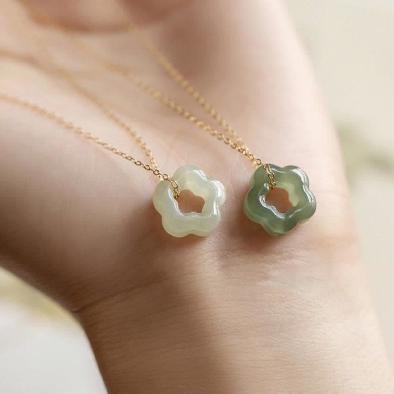 Colgante de collar con dije floral de la suerte de jade cian de jade hetiano con Buddha Stones