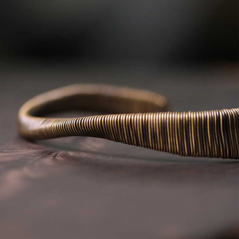 Pulsera ajustable con diseño simple de Buddha Stones, latón, cobre y suerte para la riqueza. - image 10