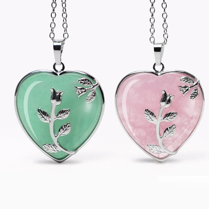 Buddha Stones Collares con colgante de corazón de cristales curativos naturales