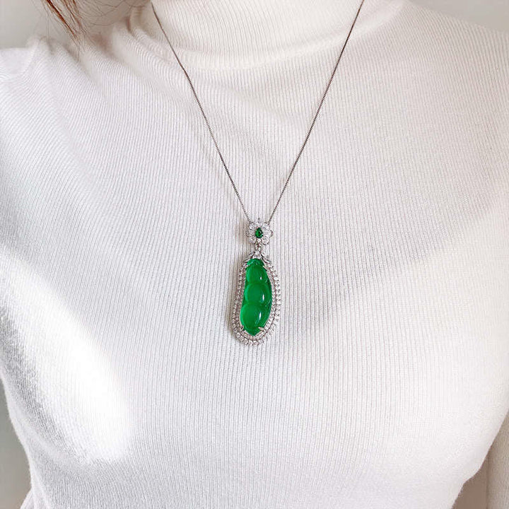 Colgante de collar de suerte de jade cian de frijol de la fortuna