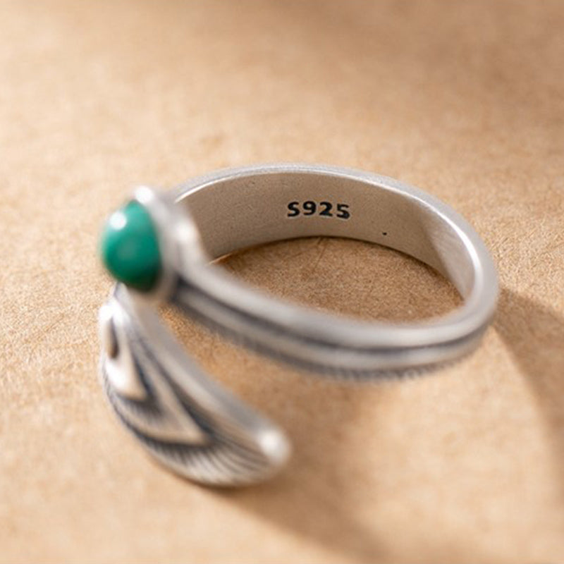 Anillo de protección de plumas de cuentas de malaquita de plata de ley 925