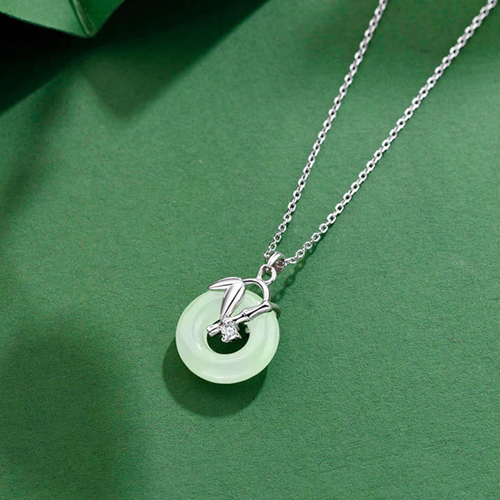 Collar con colgante de plata de ley 925 con Buddha Stones , jade hetiano, hoja de bambú, hebilla de la paz y prosperidad