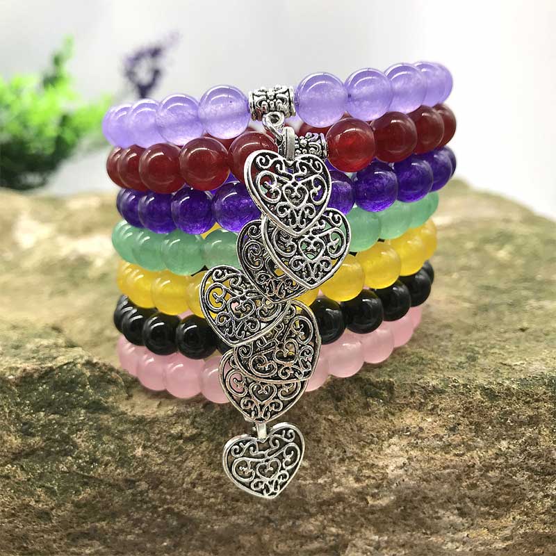 Pulsera elástica con dije de corazón de amor de la suerte con piedras preciosas naturales