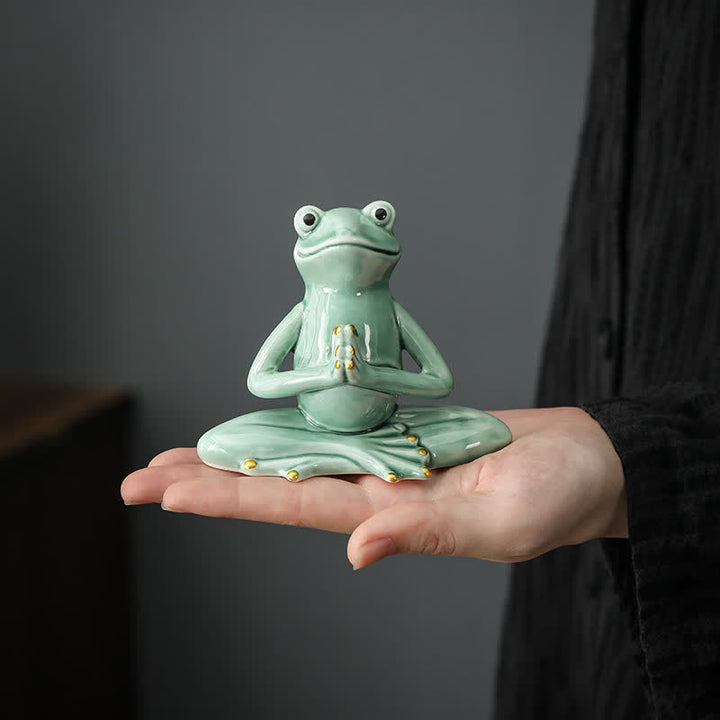 Decoración de estatua de rana Zen de cerámica meditando
