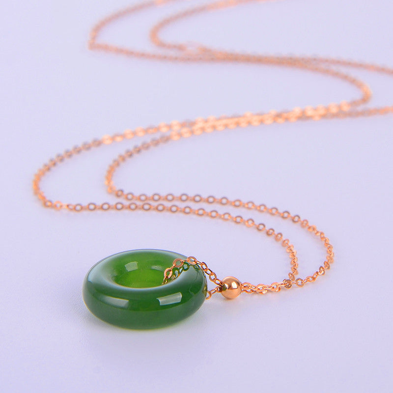 Colgante de collar de oro de 14 quilates curativo de jade cian redondo