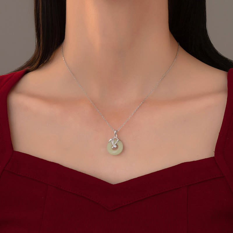 Collar con colgante de plata de ley 925 con Buddha Stones , jade hetiano, hoja de bambú, hebilla de la paz y prosperidad