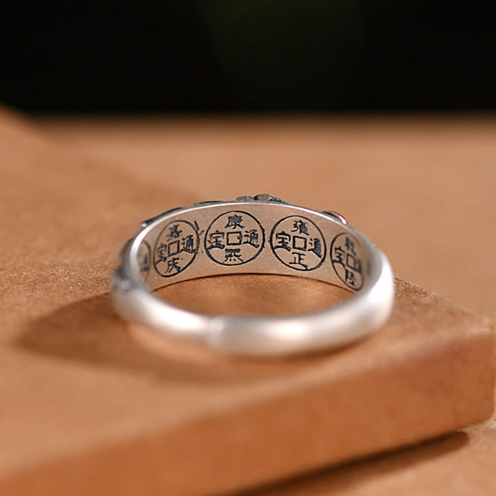 Anillo de riqueza de monedas de cinco emperadores Feng Shui de Buddha Stones