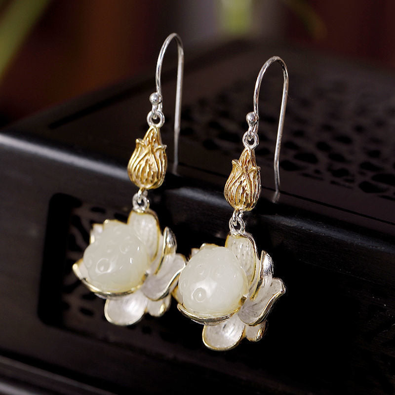 Pendientes colgantes de armonía con protección de jade blanco y Buddha Stones
